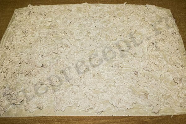 Рулет из лаваша с курицей