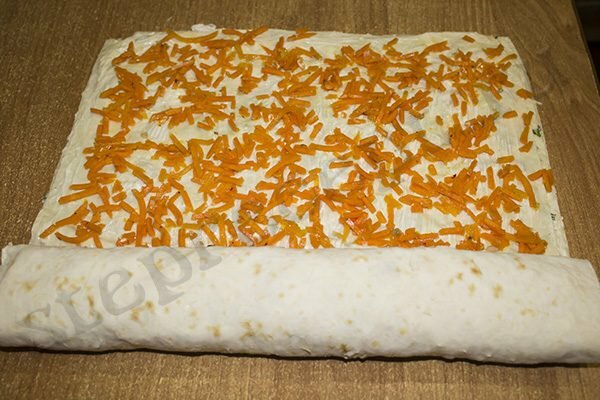 Рулет из лаваша с курицей