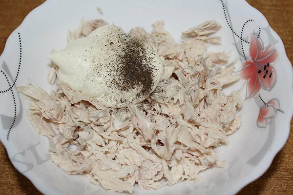 Рулет из лаваша с курицей