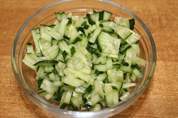 Рулет из лаваша с курицей