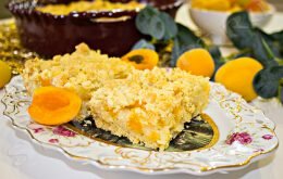 быстрый пирог с абрикосами