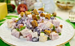 как приготовить салат из фасоли консервированной