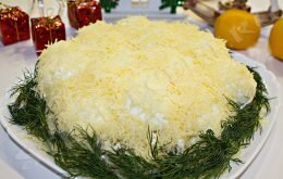 салат снежные сугробы с курицей