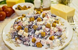 вкусный салат с фасолью консервированной