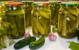 огурцы маринованные