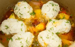 Картошка Тушеная в Мультиварке с Котлетами