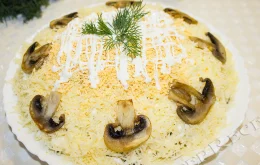 салат с курицей